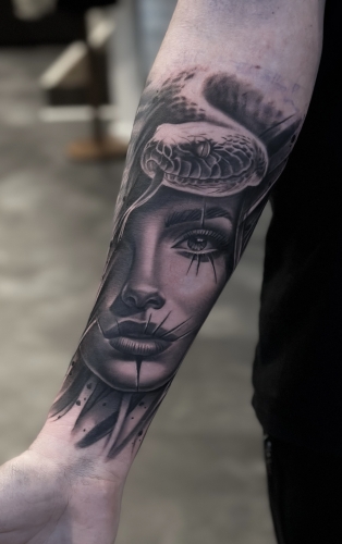 Medusa tattoo i Esbjerg